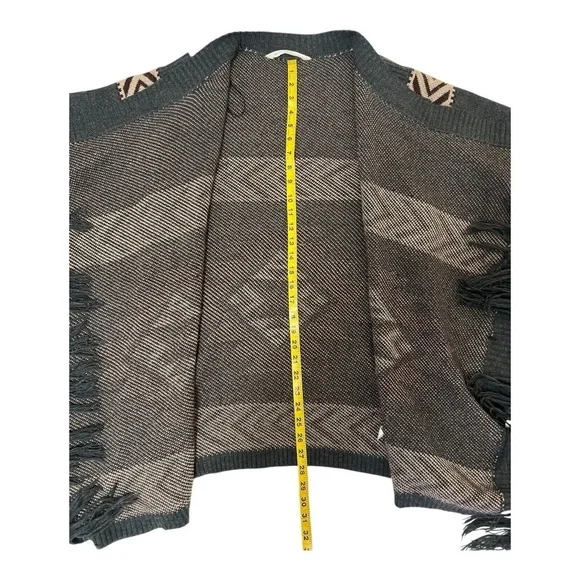 Bluenotes Shawl Aztec Fringe Western Sweater Size S Women - Picture 6 of 9